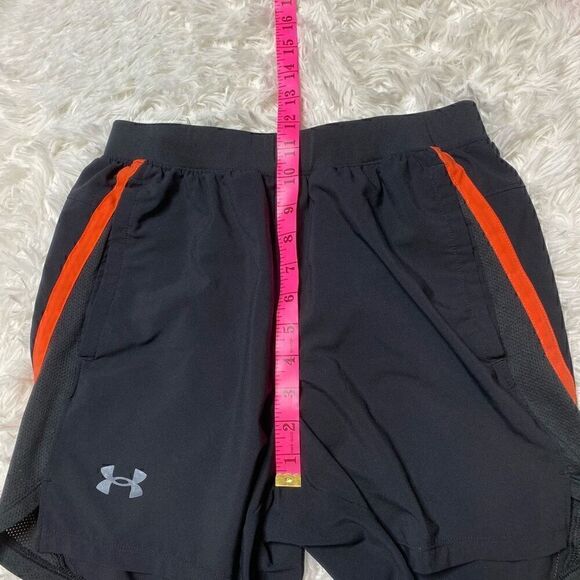 Under Armour Size S Athletic Shorts Fitted Lined Heatgear Black Pockets - Picture 11 of 12